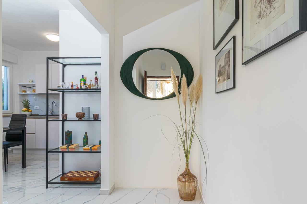Three Waves Apartment New بولا المظهر الخارجي الصورة